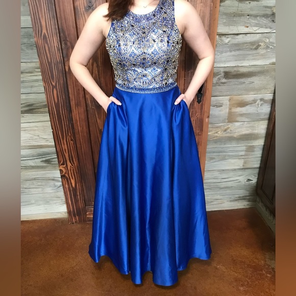 NEW! Rhinestone Formal Dress w/Pockets•Sz Large - Picture 1 of 11